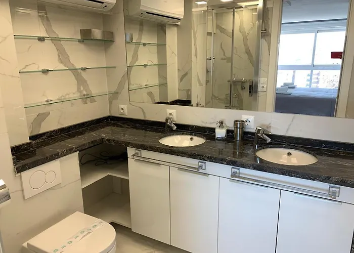 Skol 927a - Beachfront Luxury Penthouse Appartamento *